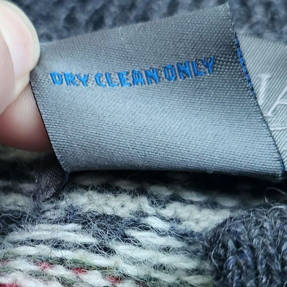 Squaw Valley Nordic isle sweater size med snowflakes - Picture 10 of 11